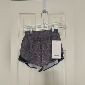 NEW WITH TAG Lululemon Heather Lux Multi Black Hotty Hot Low-Rise Lined Short 4"